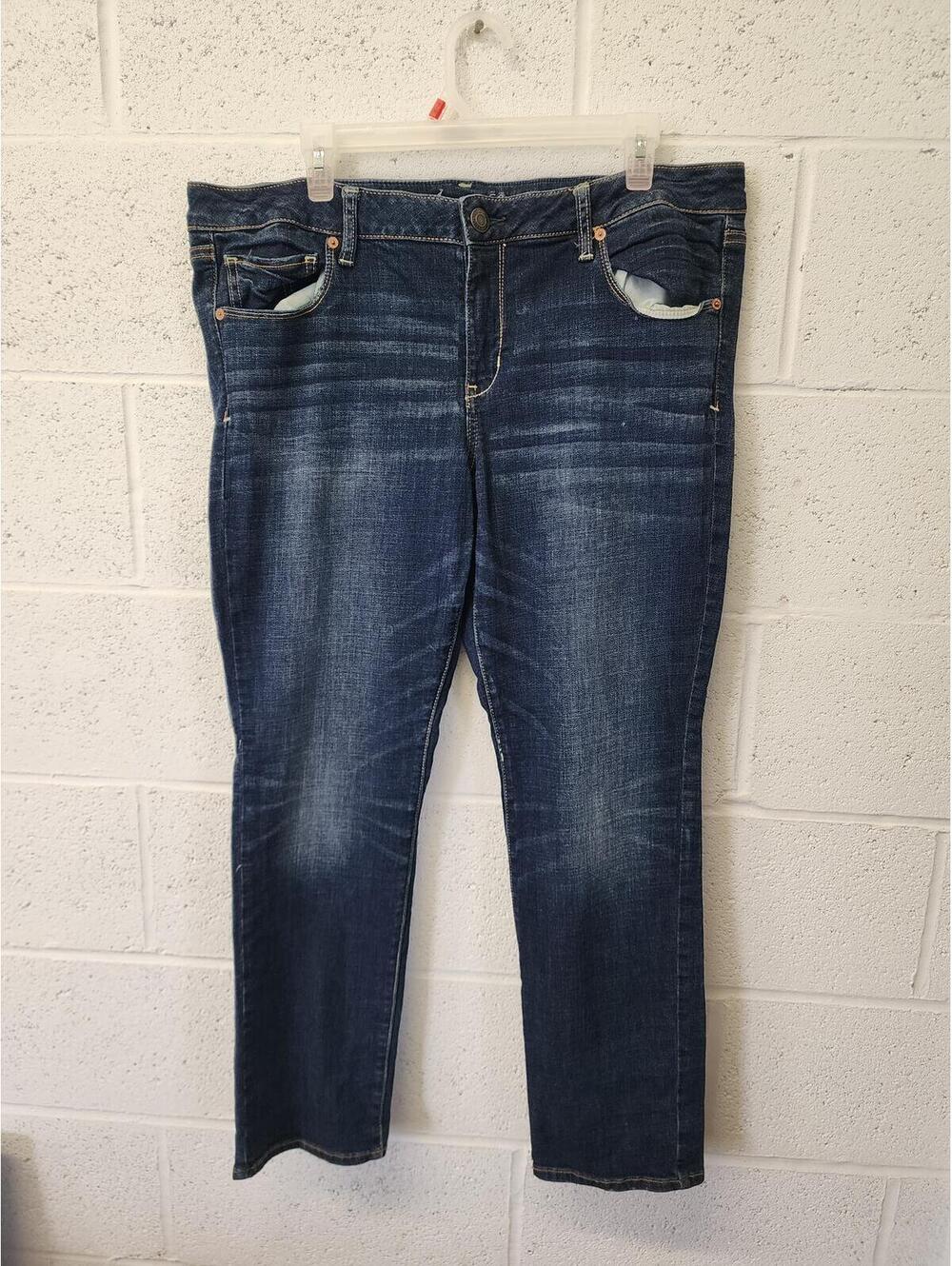 Size 18 American Eagle Stretch Denim Jeans